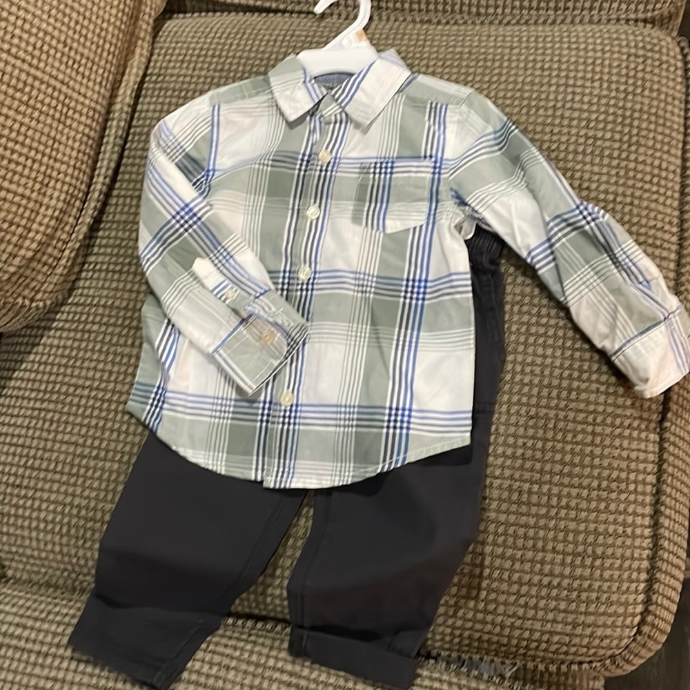 OshKosh shirt and pants set (sz 2T)